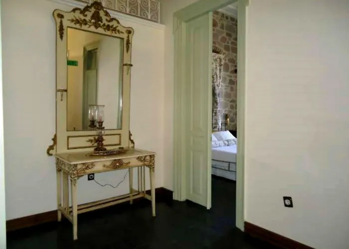 Отель Cunda Has